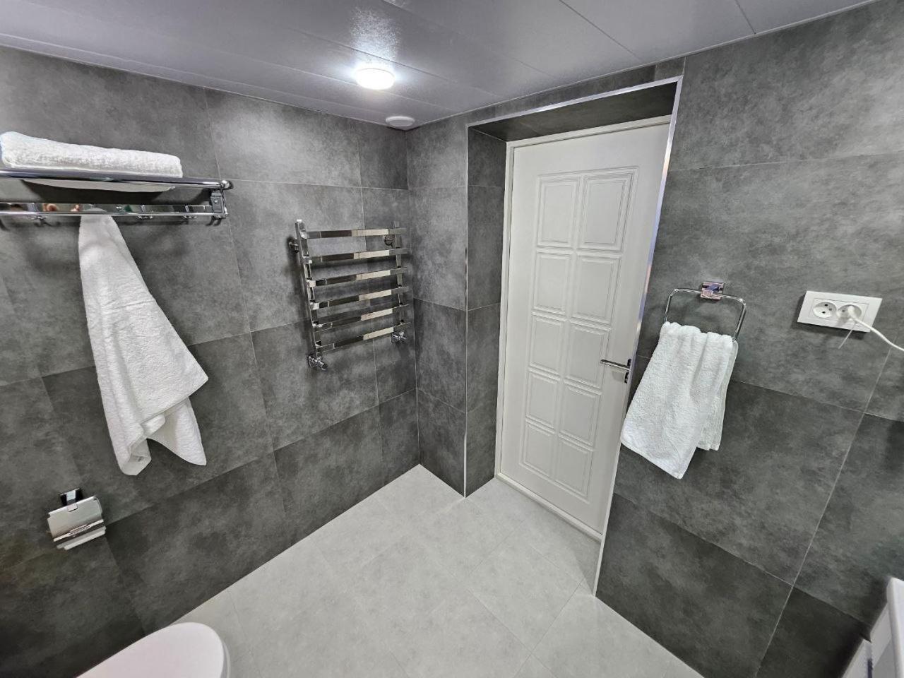 סמרקנד Guest House Gula מראה חיצוני תמונה